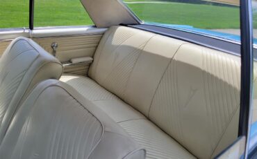 Pontiac-Gto-quottri-power-4-speedquot-1965-Blue-White-10