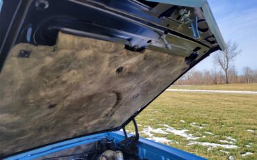 Pontiac-Gto-quottri-power-4-speedquot-1965-Blue-White-18