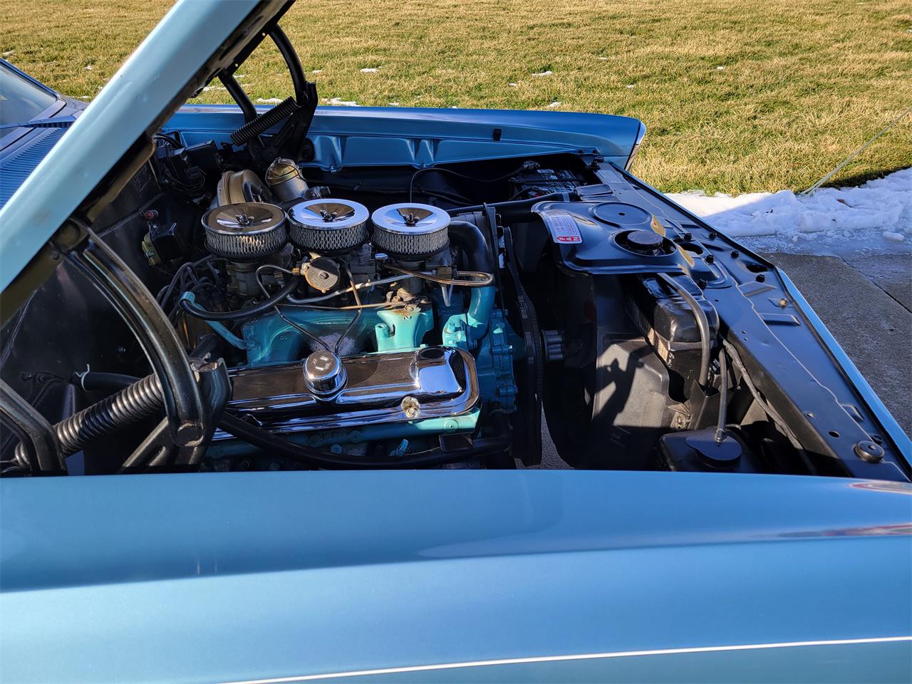 Pontiac-Gto-quottri-power-4-speedquot-1965-Blue-White-19