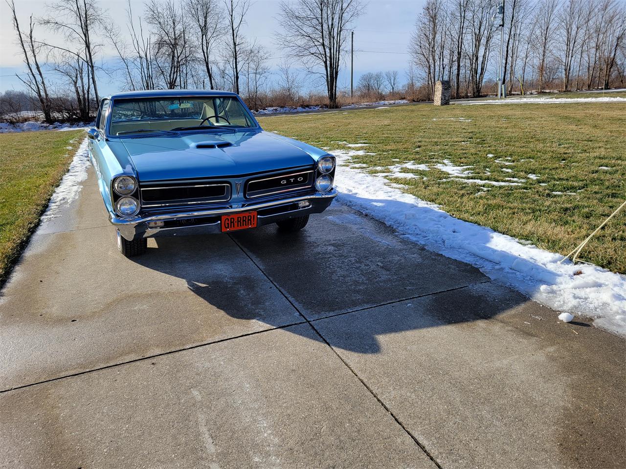 Pontiac-Gto-quottri-power-4-speedquot-1965-Blue-White-4