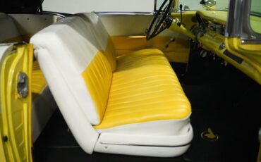 Pontiac-Laurentian-1955-Yellow-Yellow-11