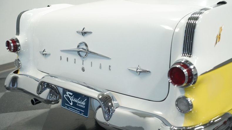 Pontiac-Laurentian-1955-Yellow-Yellow-31