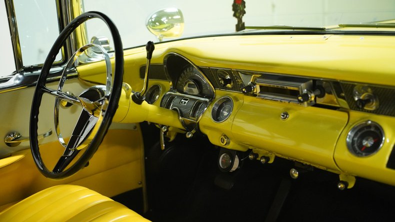 Pontiac-Laurentian-1955-Yellow-Yellow-5