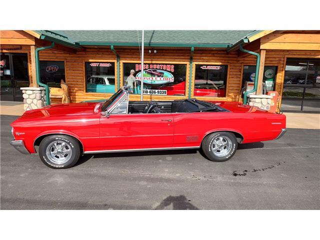 Pontiac-Le-Mans-1964-Convertible-18