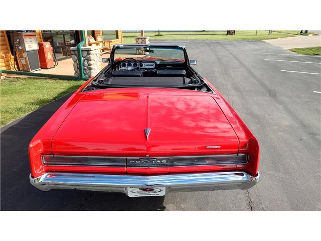 Pontiac-Le-Mans-1964-Convertible-24