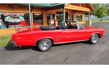 Pontiac-Le-Mans-1964-Convertible-32