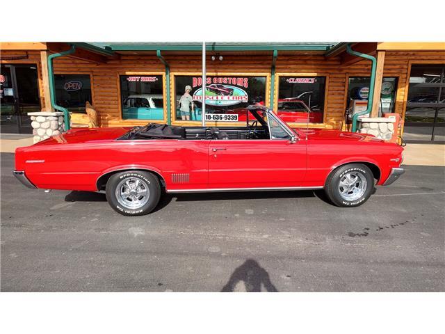 Pontiac-Le-Mans-1964-Convertible-34