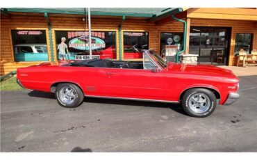 Pontiac-Le-Mans-1964-Convertible-38