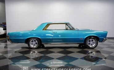 Pontiac-Le-Mans-1965-Coupe-14