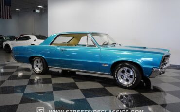 Pontiac-Le-Mans-1965-Coupe-15