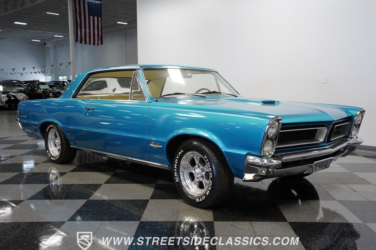 Pontiac-Le-Mans-1965-Coupe-16