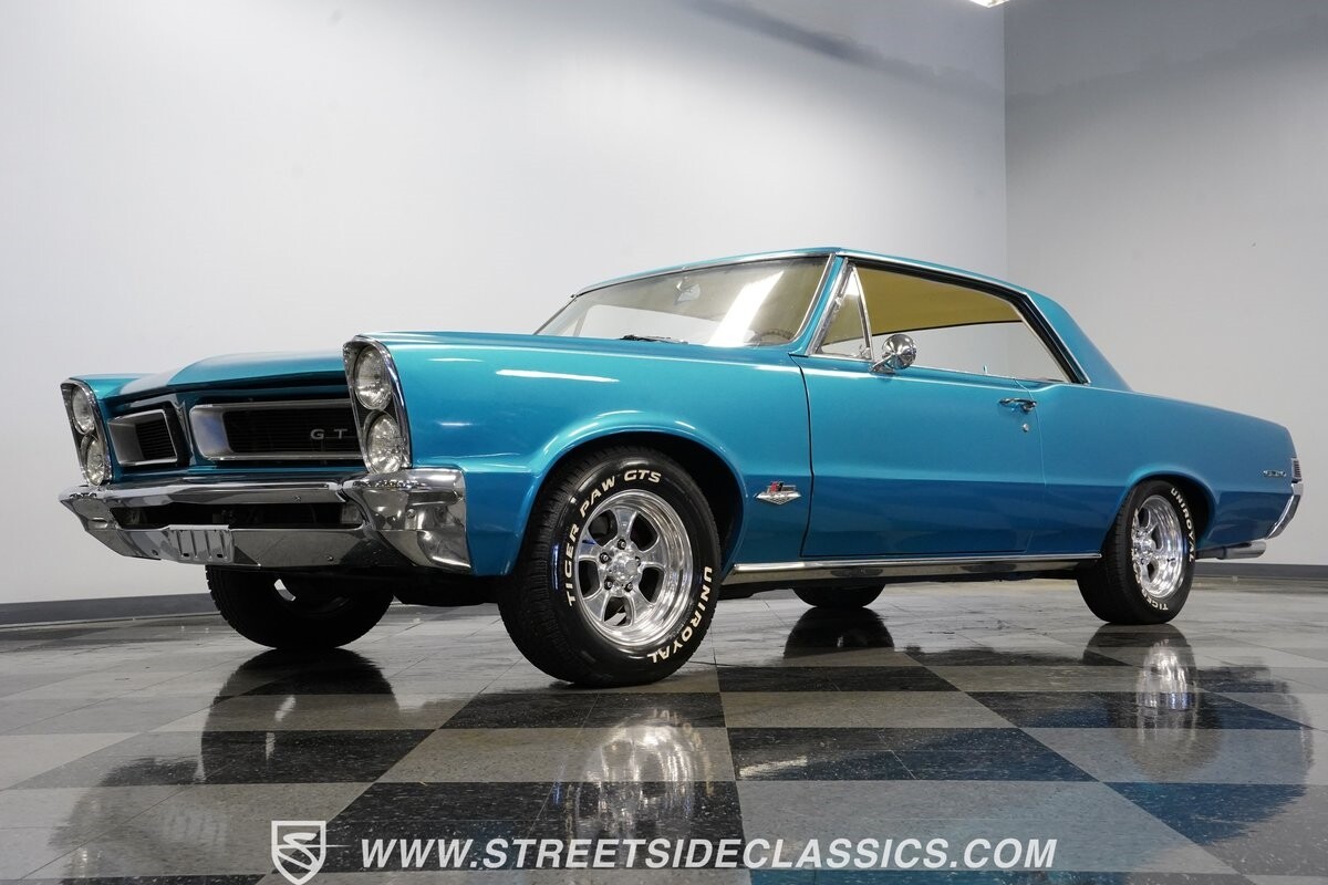 Pontiac-Le-Mans-1965-Coupe-21