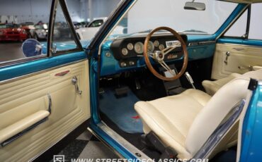 Pontiac-Le-Mans-1965-Coupe-4