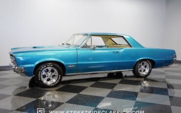 Pontiac-Le-Mans-1965-Coupe-6