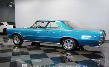Pontiac-Le-Mans-1965-Coupe-8