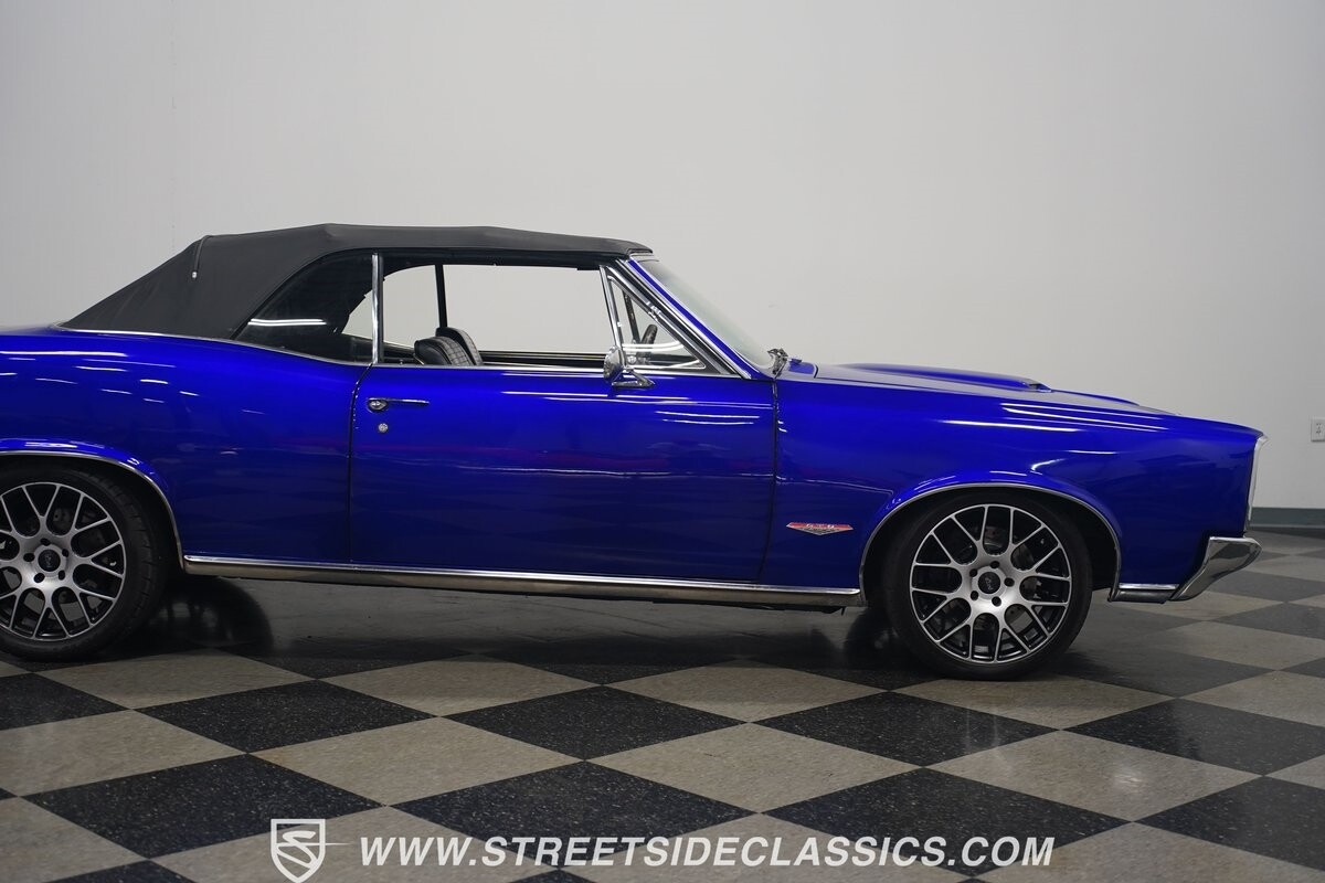 Pontiac-Le-Mans-1966-Convertible-34