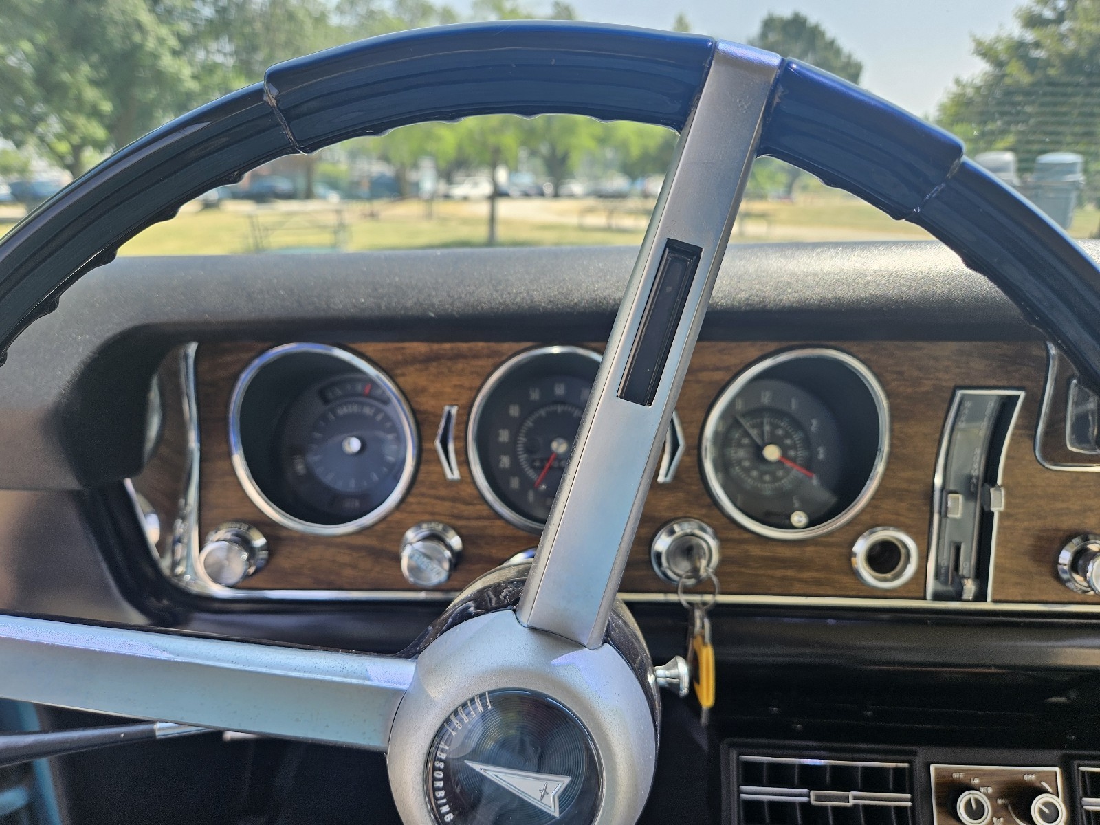Pontiac-Le-Mans-1968-Coupe-31