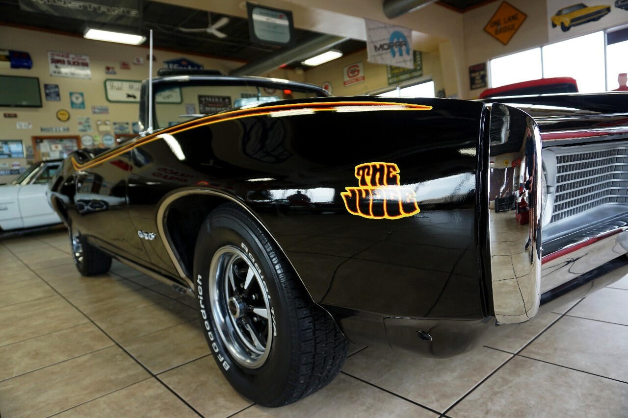 Pontiac-Le-Mans-1969-Classic-Car-11