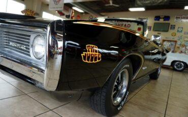 Pontiac-Le-Mans-1969-Classic-Car-12