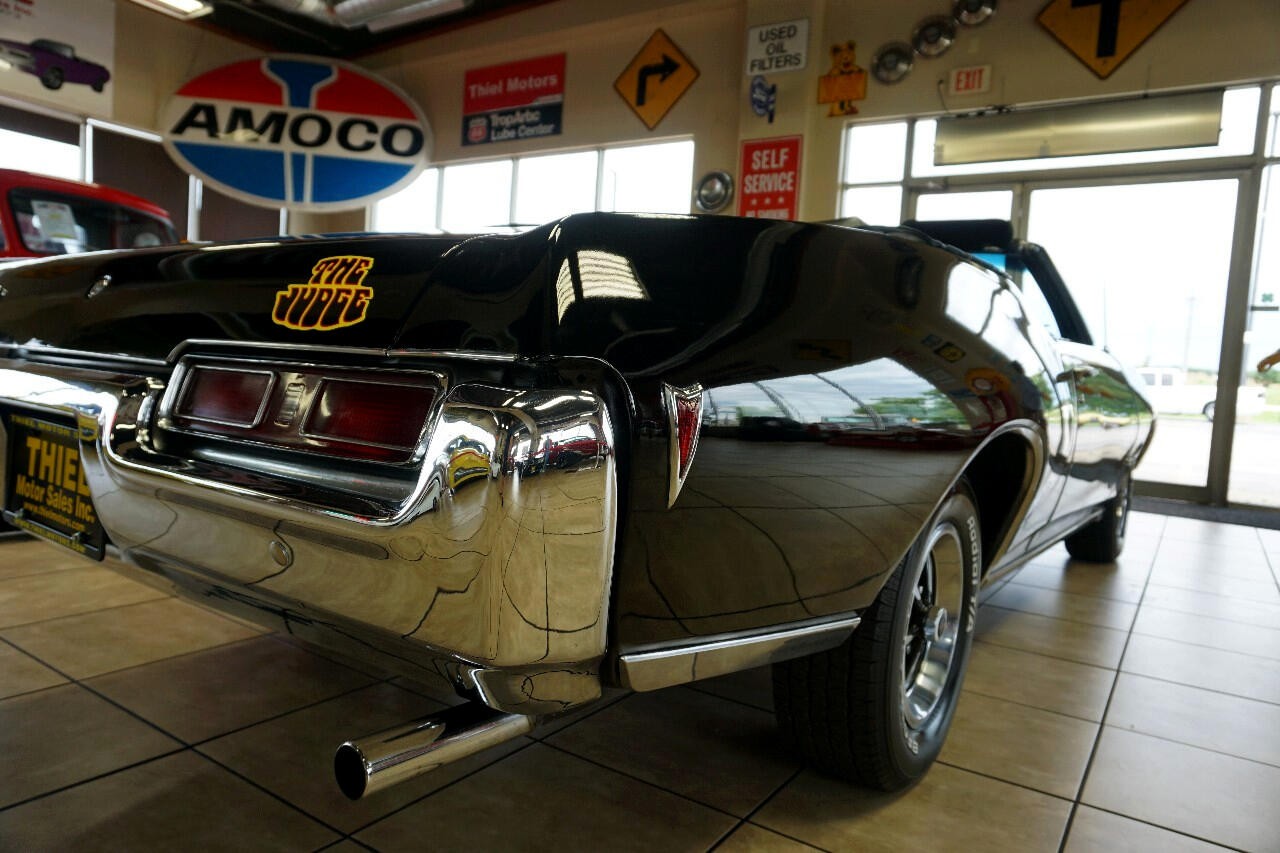 Pontiac-Le-Mans-1969-Classic-Car-15