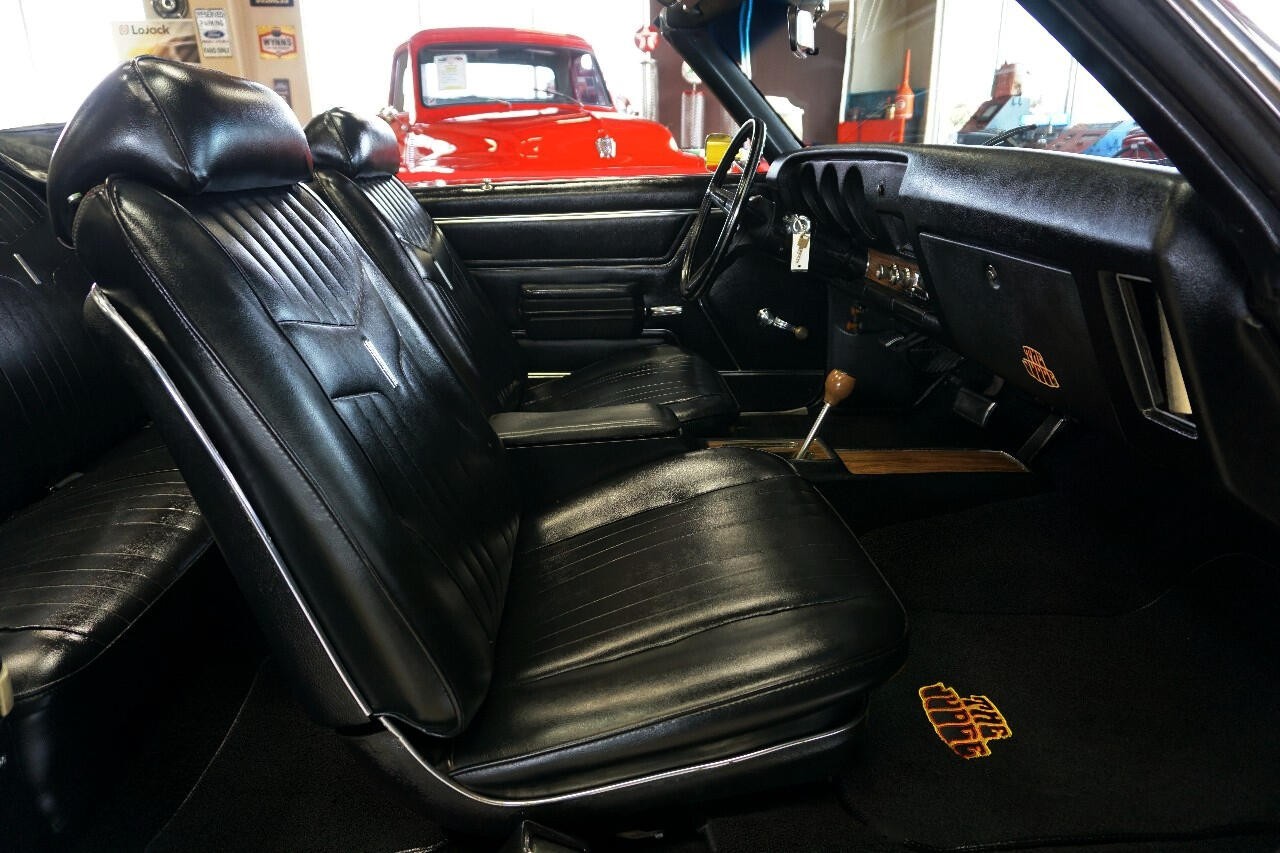 Pontiac-Le-Mans-1969-Classic-Car-22