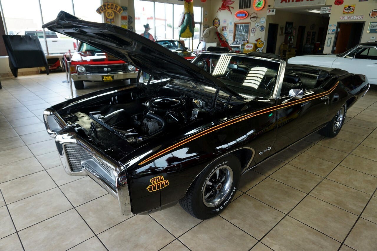 Pontiac-Le-Mans-1969-Classic-Car-25