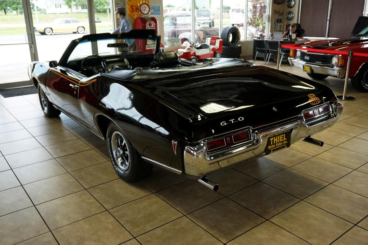 Pontiac-Le-Mans-1969-Classic-Car-3