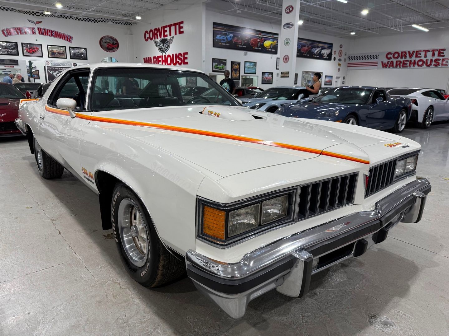 Pontiac-Le-Mans-1977-Coupe-6