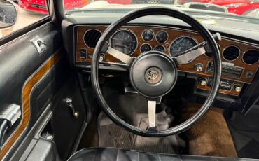 Pontiac-Le-Mans-1977-Coupe-8