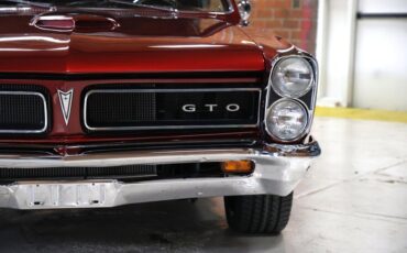 Pontiac-Lemans-1965-Deep-Cranberry-Pearl-Parchment-17