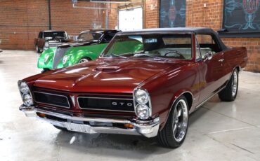 Pontiac-Lemans-1965-Deep-Cranberry-Pearl-Parchment-2
