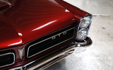 Pontiac-Lemans-1965-Deep-Cranberry-Pearl-Parchment-21