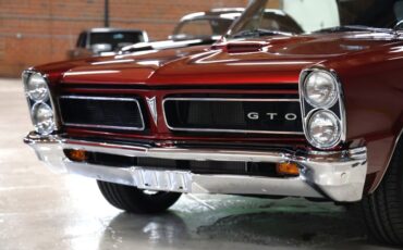 Pontiac-Lemans-1965-Deep-Cranberry-Pearl-Parchment-22