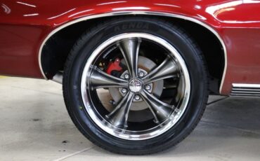 Pontiac-Lemans-1965-Deep-Cranberry-Pearl-Parchment-29