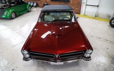 Pontiac-Lemans-1965-Deep-Cranberry-Pearl-Parchment-3