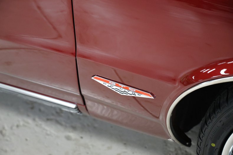 Pontiac-Lemans-1965-Deep-Cranberry-Pearl-Parchment-34