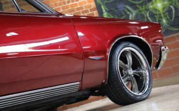 Pontiac-Lemans-1965-Deep-Cranberry-Pearl-Parchment-4