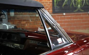Pontiac-Lemans-1965-Deep-Cranberry-Pearl-Parchment-44