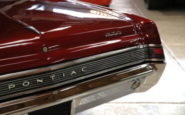 Pontiac-Lemans-1965-Deep-Cranberry-Pearl-Parchment-49