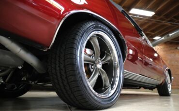 Pontiac-Lemans-1965-Deep-Cranberry-Pearl-Parchment-5