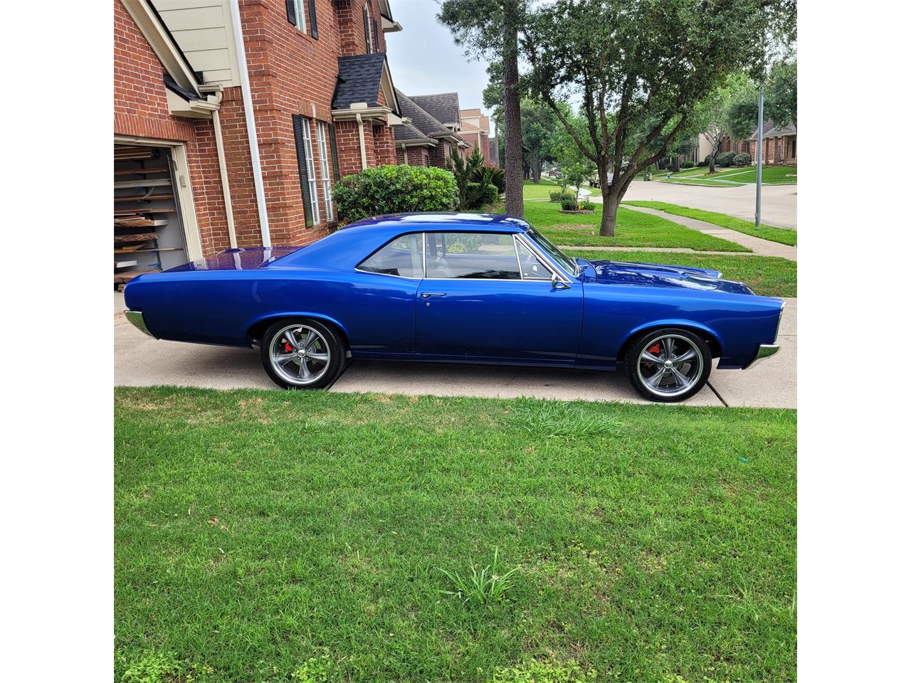 Pontiac-Lemans-1966-Blue-Black-4
