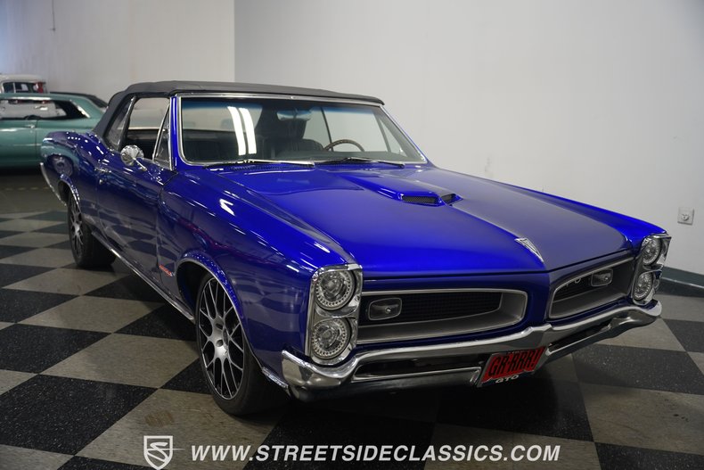 Pontiac-Lemans-1966-Blurple-Black-32