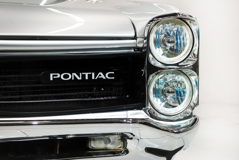 Pontiac-Lemans-1966-Platinum-Silver-Light-Gray-25