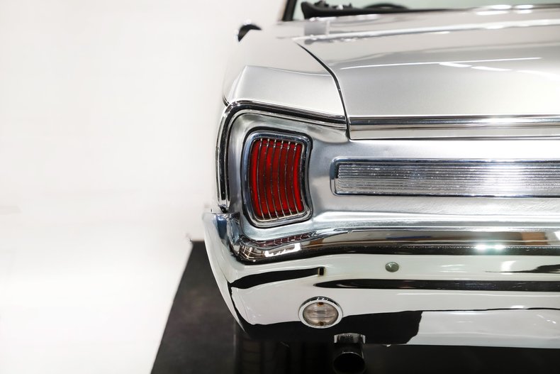 Pontiac-Lemans-1966-Platinum-Silver-Light-Gray-36