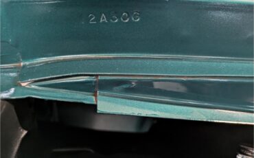 Pontiac-Lemans-1966-Turquoise-Black-30