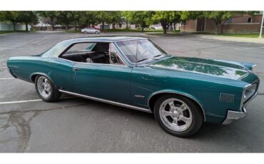 Pontiac-Lemans-1966-Turquoise-Black-9