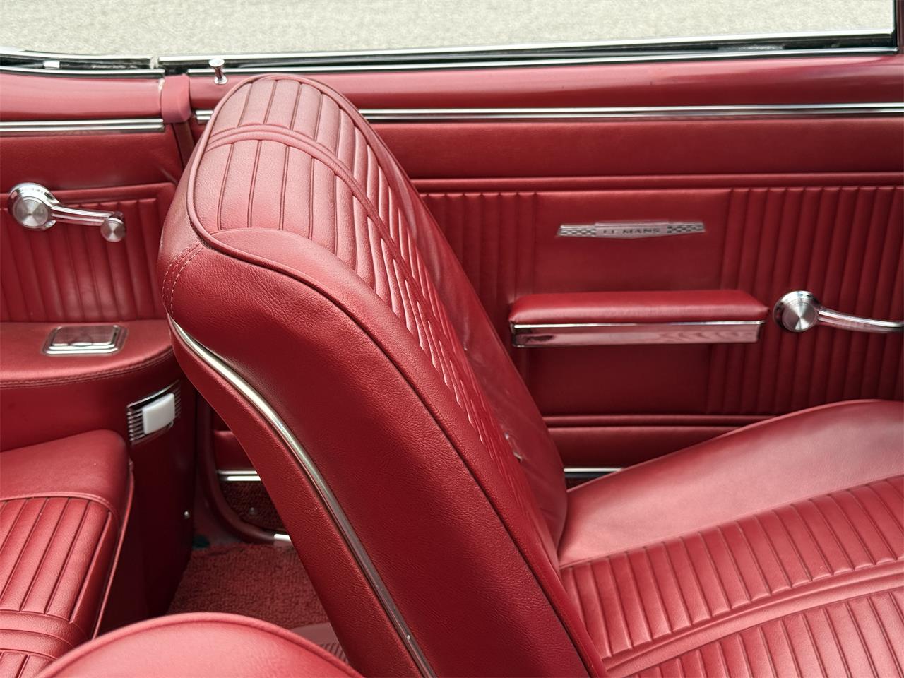 Pontiac-Lemans-1966-White-Red-1