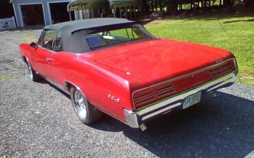 Pontiac-Lemans-1967-Red-black-1