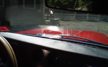 Pontiac-Lemans-1967-Red-black-10