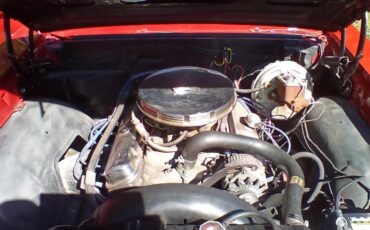 Pontiac-Lemans-1967-Red-black-11